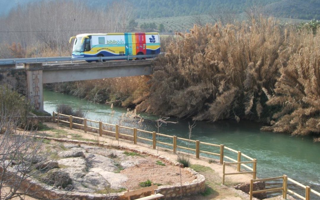 Bibliobus en Fuensanta